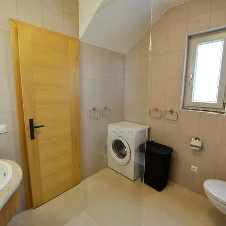Aurelia Mit Privatem Pool In Porec' 別荘