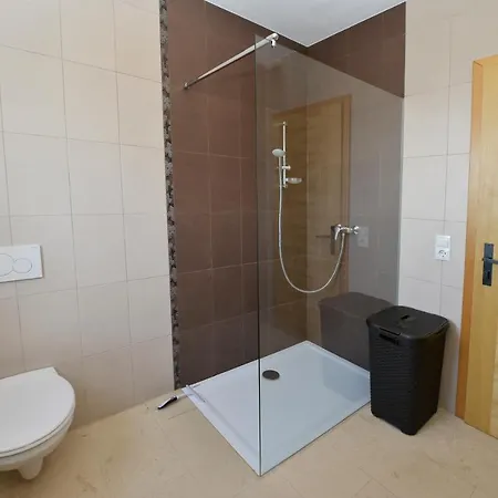 別荘 Aurelia Mit Privatem Pool In Porec' ポレッチ